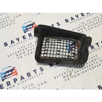   BMW E81 E87 E82 E88 E90 E91 E92 E93 E84 X1 jobb első levélrács lefolyó rács