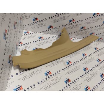 BMW E90 E91 jobb hátsó belső bézs küszöb takaró belépő küszöbtakaró borítás   BMW E90 E91 jobb hátsó belső bézs küszöb takaró belépő küszöbtakaró borítás