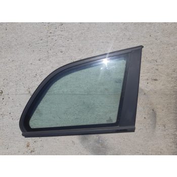 BMW E46 touring hátsó csomagtér jobb oldalsó üveg ablak oldalüveg   BMW E46 touring hátsó csomagtér jobb oldalsó üveg ablak oldalüveg