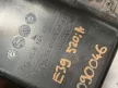 BMW E39 fekete kormány alatti tároló rekesz