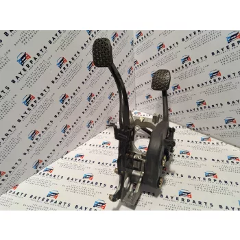 BMW E39 manuális pedálsor pedál sor