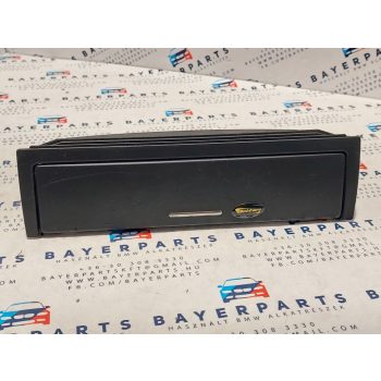 BMW E46 középső tároló szemüvegtartó box hamutartó konzol   BMW E46 középső tároló szemüvegtartó box hamutartó konzol