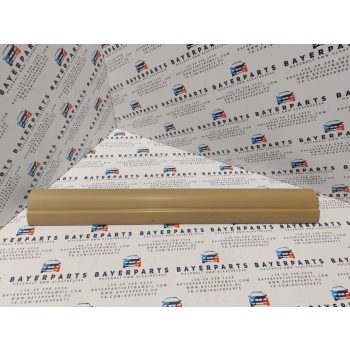BMW E46 sedan touring bézs bal jobb első belső küszöb takaró küszöbtakaró borítás   BMW E46 sedan touring bézs bal jobb első belső küszöb takaró küszöbtakaró borítás