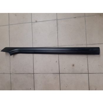BMW E46 compact jobb küszöb takaró küszöbtakaró borítás   BMW E46 compact jobb küszöb takaró küszöbtakaró borítás