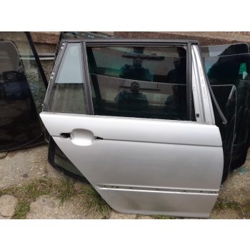 BMW E46 touring ezüst titansilver titansilber jobb hátsó ajtó hibákkal   BMW E46 touring ezüst titansilver titansilber jobb hátsó ajtó hibákkal