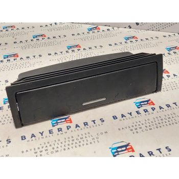 BMW E46 középső tároló szemüvegtartó box hamutartó konzol   BMW E46 középső tároló szemüvegtartó box hamutartó konzol
