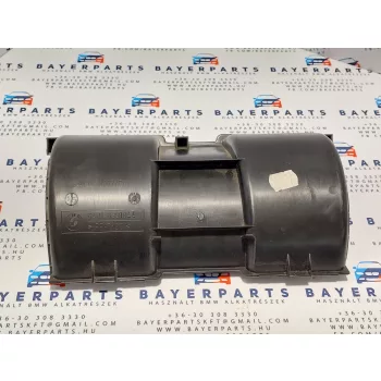 BMW E39 fűtésbox ajtó takaró fedél