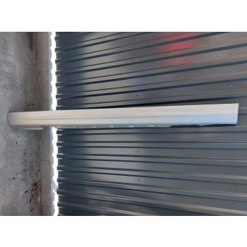 BMW E46 sedan touring ezüst titansilber titansilver bal küszöb borítás küszöbborítás   BMW E46 sedan touring ezüst titansilber titansilver bal küszöb borítás küszöbborítás