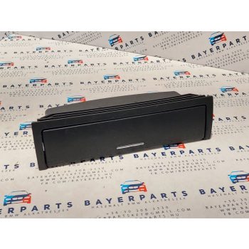 BMW E46 középső tároló szemüvegtartó box hamutartó konzol   BMW E46 középső tároló szemüvegtartó box hamutartó konzol