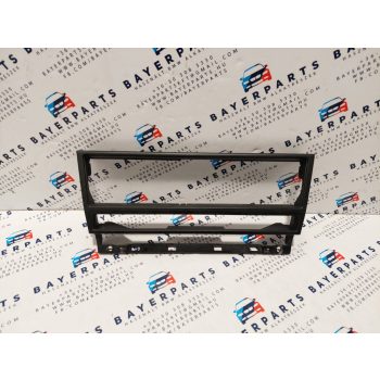 BMW E39 középső konzol klímapanel középkonzol keret BMW E39 középső konzol klímapanel középkonzol keret