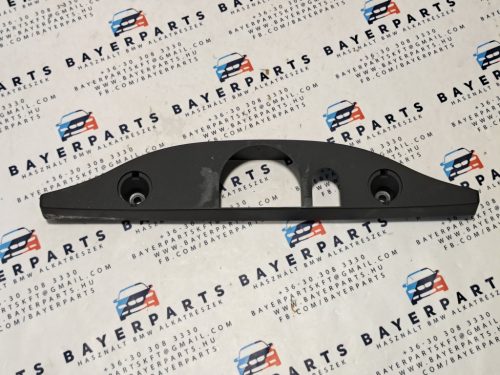 BMW E39 touring hátsó ablaktörlő motor takaró borítás burkolat