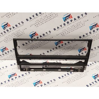 BMW E39 középső konzol klímapanel középkonzol keret BMW E39 középső konzol klímapanel középkonzol keret