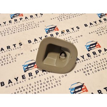 BMW E39 touring szürke kalaptartó kutyaháló bal roló kampó akasztó rögzítő tartó fül konzol tetőkárpit   BMW E39 touring szürke kalaptartó kutyaháló bal roló kampó akasztó rögzítő tartó fül konzol tetőkárpit