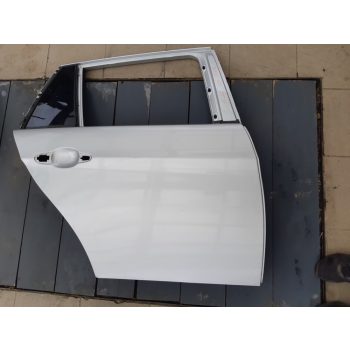 BMW E91 ezüst titansilber titansilver ezüst jobb hátsó ajtó   BMW E91 ezüst titansilber titansilver ezüst jobb hátsó ajtó