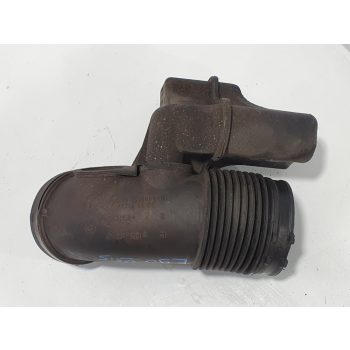 BMW E90 E91 323i 325i 330i N52 N52n levegőcső légbeömlő könyök gumicső   BMW E90 E91 323i 325i 330i N52 N52n levegőcső légbeömlő könyök gumicső