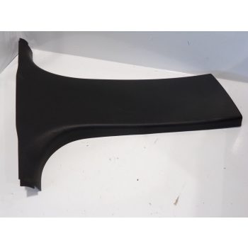 BMW E90 E91 fekete jobb alsó B oszloptakaró oszlop takaró BMW E90 E91 fekete jobb alsó B oszloptakaró oszlop takaró