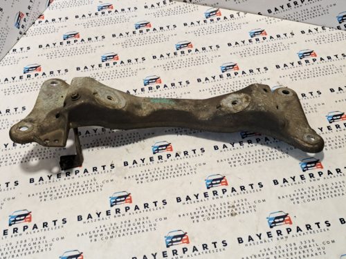 BMW E82 E88 E90 E91 E92 E93 125i 128i 323i 325i 328i N51 N52 manuális váltó tartó konzol bak váltótartó 