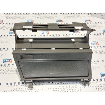 BMW E46 középső tároló konzol középkonzol hamutartó tartó   BMW E46 középső tároló konzol középkonzol hamutartó tartó