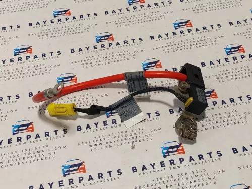 BMW E46 316i 318i négyhengeres benzines pozitív pozitiv akku akkumulátor kábel saru bikázó pont