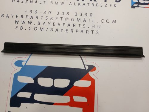 BMW E46 compact bal jobb küszöb belépő borítás küszöbbelépő