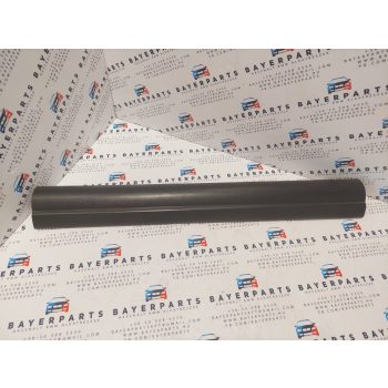 BMW E46 sedan touring fekete bal jobb első belső küszöb takaró küszöbtakaró borítás   BMW E46 sedan touring fekete bal jobb első belső küszöb takaró küszöbtakaró borítás