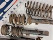 BMW E90 318d 320d 316i 318i 320i sedan négyhengeres M paket packet futómű gólyaláb rugó lengéscsillapító szett