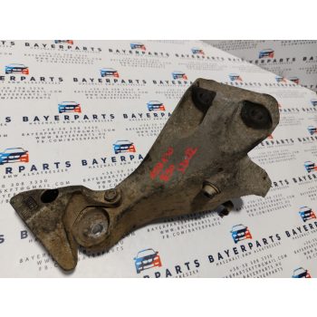 BMW E90 E91 E87 116d 118d 120d 318d 320d N47 jobb motortartó bak konzol   BMW E90 E91 E87 116d 118d 120d 318d 320d N47 jobb motortartó bak konzol
