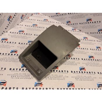 BMW E39 kormány alatti tároló rekesz BMW E39 kormány alatti tároló rekesz