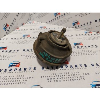 BMW E46 Z4 316i 318i 316ci 318ci N40 N42 N45 N46 M43 jobb motortartó bak   BMW E46 Z4 316i 318i 316ci 318ci N40 N42 N45 N46 M43 jobb motortartó bak