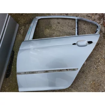   BMW E46 sedan ezüst titansilber titansilver bal hátsó ajtó
