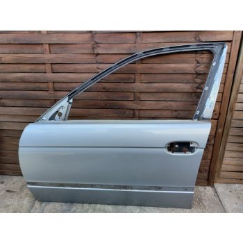 BMW E39 sedan touring ezüst Arktissilber bal első ajtó BMW E39 sedan touring ezüst Arktissilber bal első ajtó