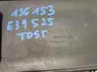 BMW E39 sedan touring facelift előtti jobb első lökhárító alsó ködlámpa takaró 