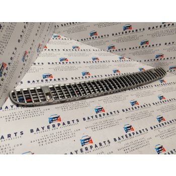 BMW E46 sedan touring facelift ezüst titansilber ablakmosó fúvóka spricni rács   BMW E46 sedan touring facelift ezüst titansilber ablakmosó fúvóka spricni rács