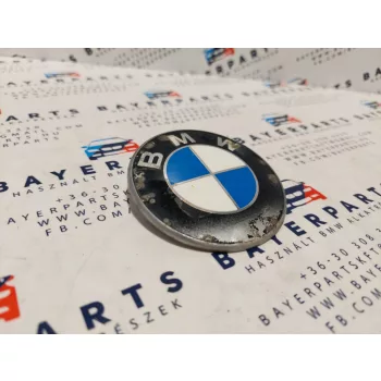 Bmw E46 E90 F30 stb. 74mm bontott hátsó embléma
