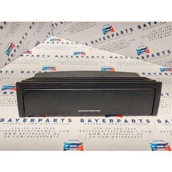 BMW E46 középső szemüveg tartó tároló konzol középkonzol   BMW E46 középső szemüveg tartó tároló konzol középkonzol