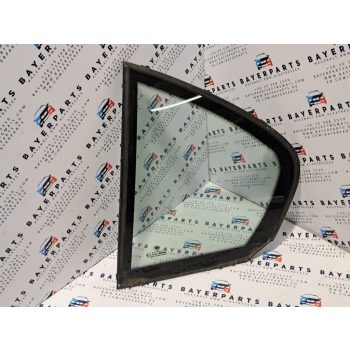   BMW E46 sedan bal hátsó ajtó háromszög kis oldalüveg oldal üveg