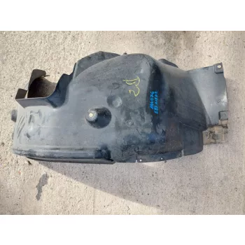 BMW E81 E87 bal első dobbetét