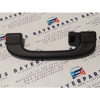 BMW E81 E82 E87 E92 X1 sedan touring tetőkárpit jobb hátsó fekete kapaszkodó   BMW E81 E82 E87 E92 X1 sedan touring tetőkárpit jobb hátsó fekete kapaszkodó