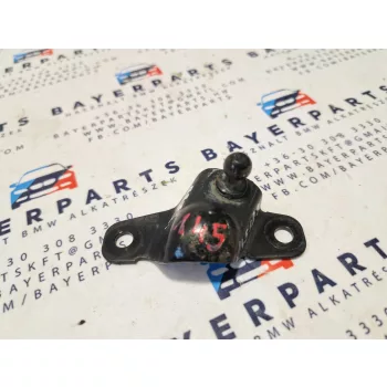   BMW E81 E87 jobb hátsó csomagtér ajtó csomagtartó gázrugó tartókonzol / gömbcsap 