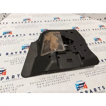 BMW E46 sedan bal hátsó gyári lámpa foglalat - hibás