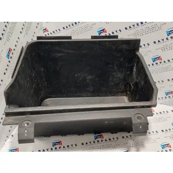 BMW E46 coupe sedan jobb hátsó csomagtér tároló rekesz