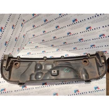 BMW E46 pollenszűrőház fedél alsó rész pollen szűrő ház   BMW E46 pollenszűrőház fedél alsó rész pollen szűrő ház