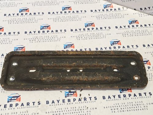BMW E46 E87 E90 E91 E92 E93 E84 E83 X1 X3 kipufogó tartó konzol tartókonzol vaslap vas lap merevítő