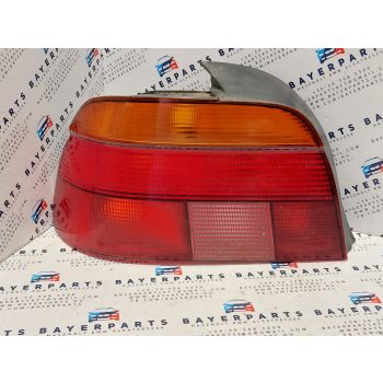 BMW E39 sedan bal hátsó sárga indexes lámpa eladó BMW E39 sedan bal hátsó sárga indexes lámpa eladó