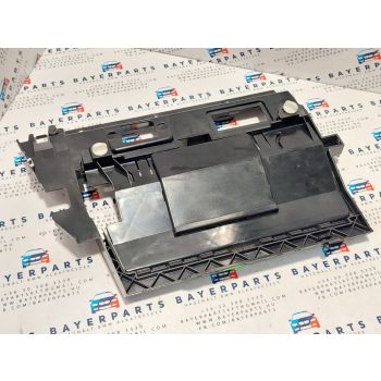 BMW E39 biztosítéktábla fedél takaró BMW E39 biztosítéktábla fedél takaró