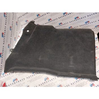 BMW E39 touring fekete jobb hátsó csomagtér takarókárpit borítás burkolat   BMW E39 touring fekete jobb hátsó csomagtér takarókárpit borítás burkolat