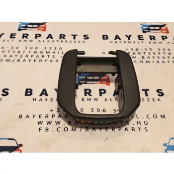   BMW E87 E82 E87 F20 E90 X1 fekete isofix takaró keret - darabra