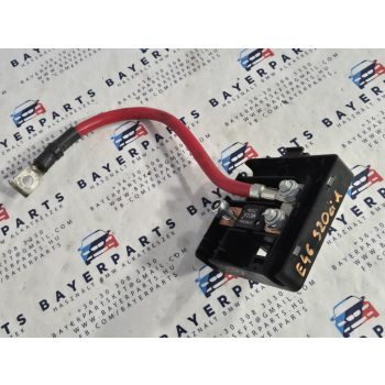 BMW E46 kis biztosítéktábla pozitív kábel biztosíték doboz   BMW E46 kis biztosítéktábla pozitív kábel biztosíték doboz