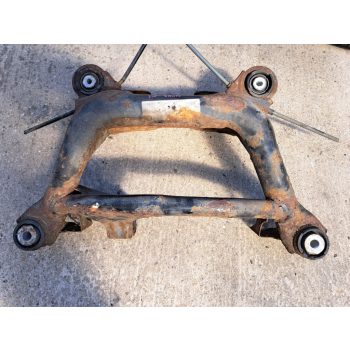 BMW E46 316i 318i 320i 323i 325i 328i 330i hátsó benzines bölcső diffi keret   BMW E46 316i 318i 320i 323i 325i 328i 330i hátsó benzines bölcső diffi keret
