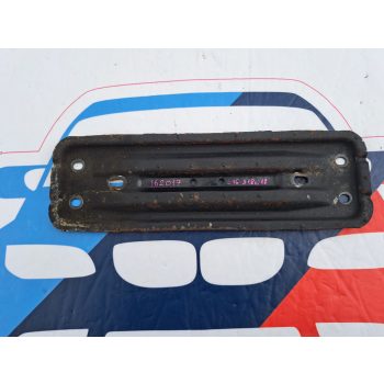 BMW E46 E87 E90 E91 E92 E93 E84 E83 X1 X3 kipufogó tartó konzol tartókonzol vaslap vas lap merevítő   BMW E46 E87 E90 E91 E92 E93 E84 E83 X1 X3 kipufogó tartó konzol tartókonzol vaslap vas lap merevítő